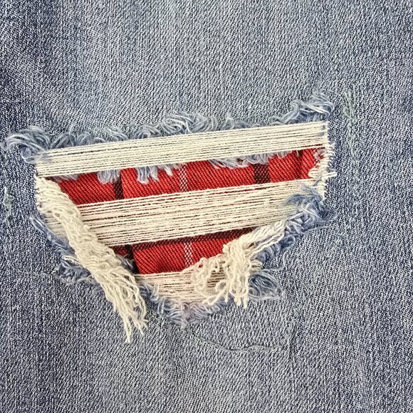 Judy Blue Jeans Women's 11/30 Bootcut Mid-Rise Stretch Distressed Patch JB88696 - Picture 6 of 11